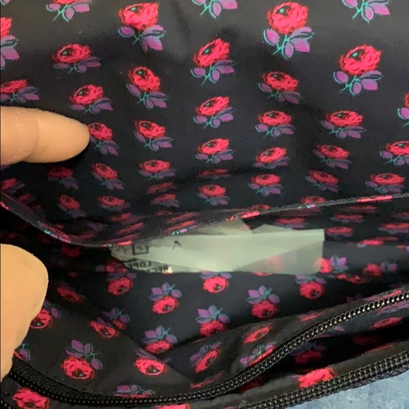 Vera Bradley crossbody - Picture 12 of 12